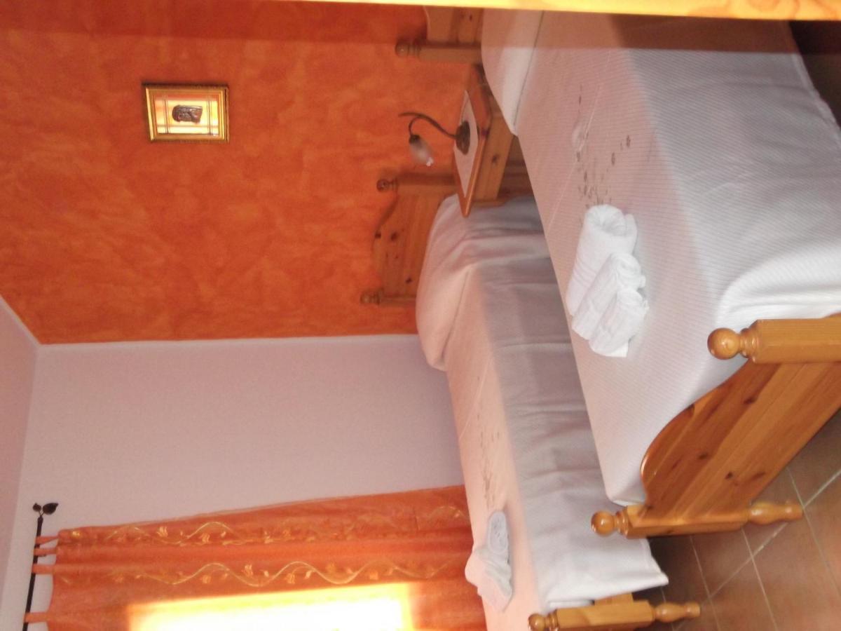 Hotel Il Nido Dell'Aquila Villanova Strisaili Eksteriør billede